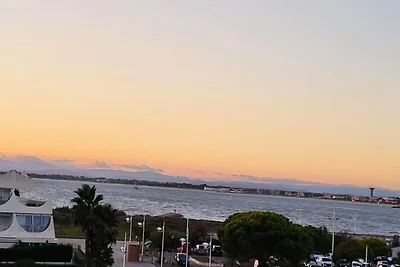 Wohnung am Yachthafen und Strand von Port...