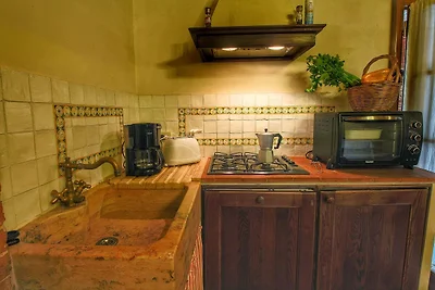 Pittoresca villa con piscina a Sinalunga