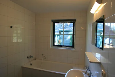 Freist. Ferienhaus mit Geschirrspüler, im...