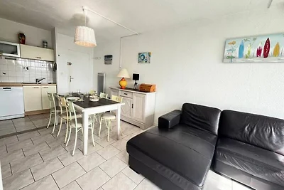 Apartment in Le Chabian in Strandnähe