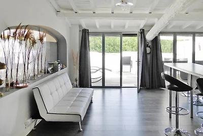Casa vacanze con piscina condivisa