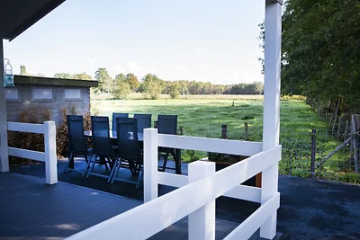 Chalet mit Veranda in der Nähe der Veluwe