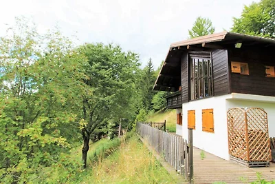 Hervorragende Berghütte aus Holz zwischen Ven...