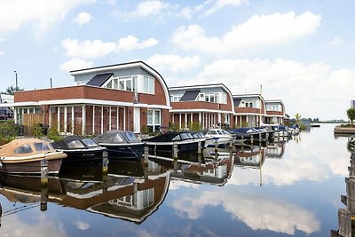 Mooie woning met airco, in de haven van...