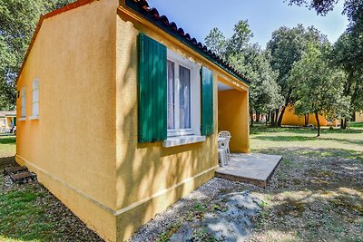 Ferienhaus in Ferienpark mit Schwimmbad