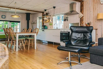 4 Sterne Ferienhaus in Grenaa-By Traum