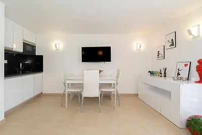 Stilvolle Villa mit Seeblick
