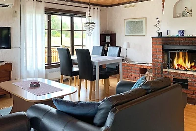 4 Personen Ferienhaus in HOLSLJUNGA-By Traum