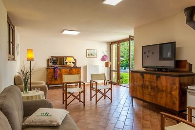 Charmante Villa in Monte San Martino mit...