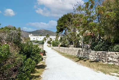 Casa vacanze in stile isolano con piscina a F...