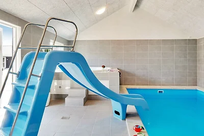 24 Personen Ferienhaus in Grenaa