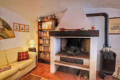 Elegantes Cottage in der Toskana mit Seeblick