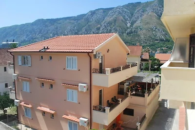 One Bedroom Apartment with Balcony and Partia...