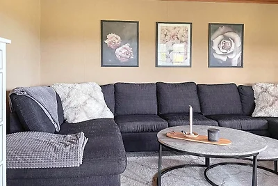 6 Personen Ferienhaus in MELLERUD-By Traum