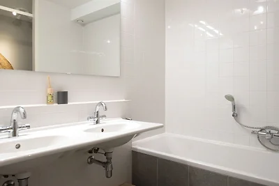Ferienwohnung mit Meerblick und Balkon