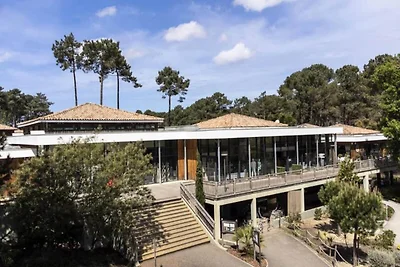 Klassische Lodge mit 1 Schlafzimmer und 2...