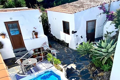 Wohnung in El Tanque mit Garten
