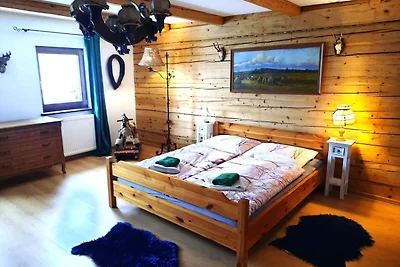 Casa vacanze verde a Piechowice con giardino