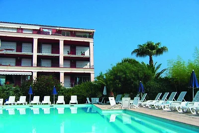 Riviera Living für sechs Personen