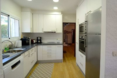 Villa in Estartit near golf course