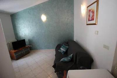 Charmante Wohnung in Stara Novalja