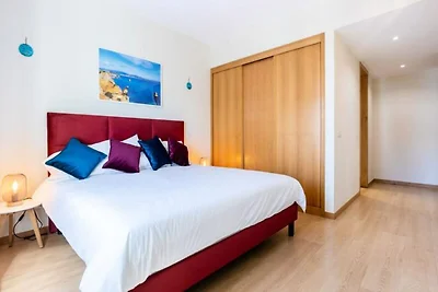 Wohnung in Lagos mit Seeblick-Balkon