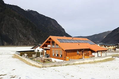 Chalet im Ötztal nahe Skigebiet Hochötz