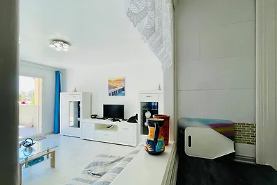 Appartamento a Roquetas de Mar con giardino
