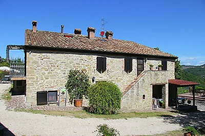 Bauernhof mit Blick in Fratticiola