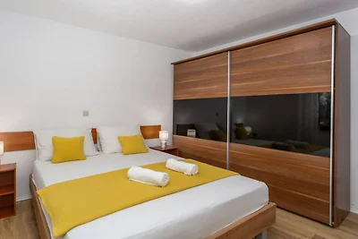 Apartment mit 1 Schlafzimmer und Terrasse