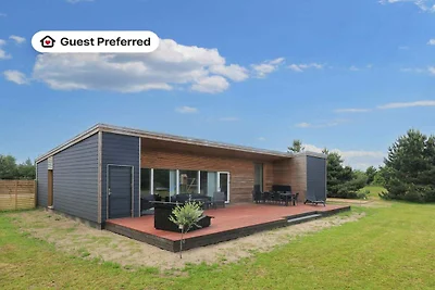 4 Sterne Ferienhaus in Væggerløse-By Traum