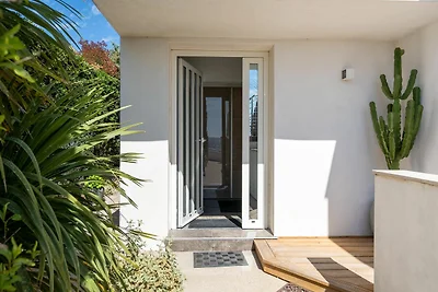 Villa mit privatem Pool und Blick auf die...