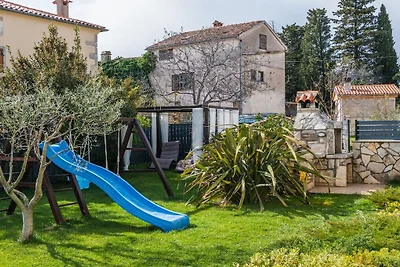 Villa en Krnica con piscina