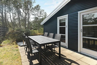 Luminosa Rifugio Costiero a Vorupor-By Traum