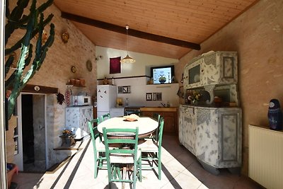 Chic Holiday Home in Aquitaine with Swimming...