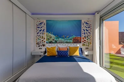 Chalet in San Bartolomé de Tirajana mit Pool