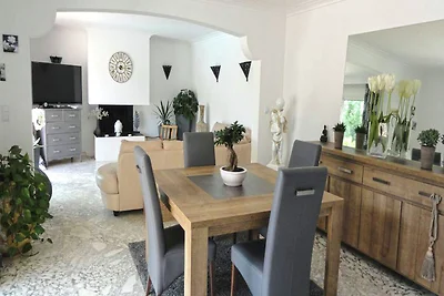 Villa indipendente con piscina privata