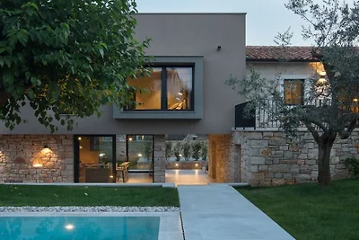 Villa in Porec mit Schwimmbecken