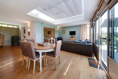 Casa rurale a Mohiville con terrazza
