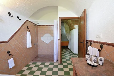 Casa nella grotta con piscina a Guadix