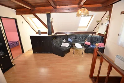 Ferienhaus in Starי K?e?any mit Garten