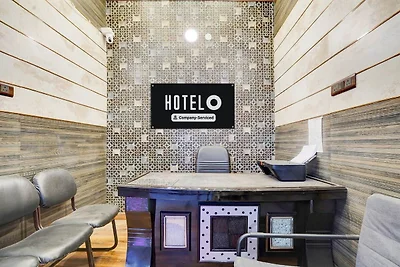 Hotel O Ramesh Nagar Metro Station