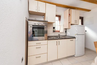 Schattig huis vlakbij zee met privéterras