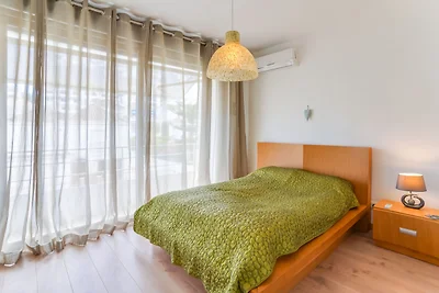 Appartamento con patio vicino a Tavira