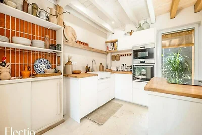 Haus im Luberon mit Pool und Garten