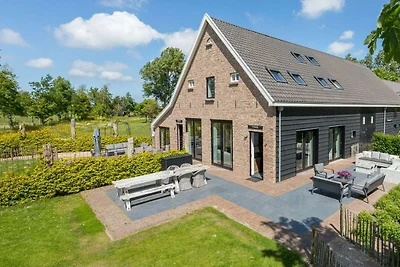 Luxusvilla in Vrouwenpolder