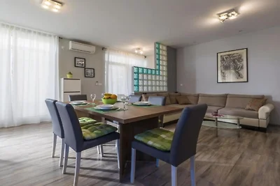 Charming Apartment Vlatka - Two Bedroom Apart...