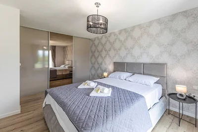 Expansive Retreat with Private Pool & BBQ, Ne...