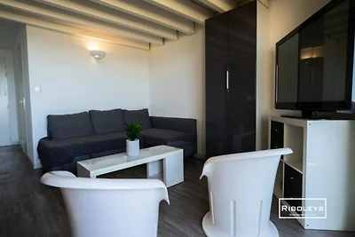 Appartamento a Vias con Vista Mare