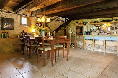 Gîte confortable en Aquitaine avec cheminée